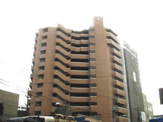 東京メトロ南北線 王子神谷駅 徒歩4分 14階建 築28年の玄関写真