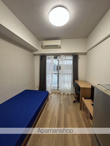 地下鉄御堂筋線 中津駅 徒歩5分 8階建 築28年の内装写真