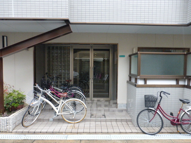 地下鉄四つ橋線 住之江公園駅 徒歩10分 4階建 築32年の外観写真