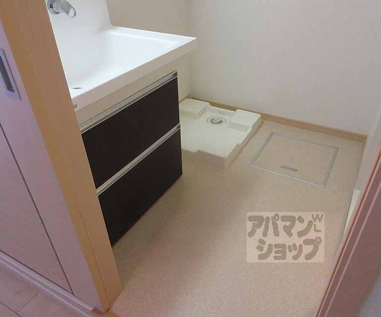 洗面設備　ゆったりとした脱衣所です！