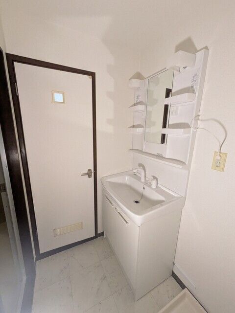 マンションヒマワリの内装写真
