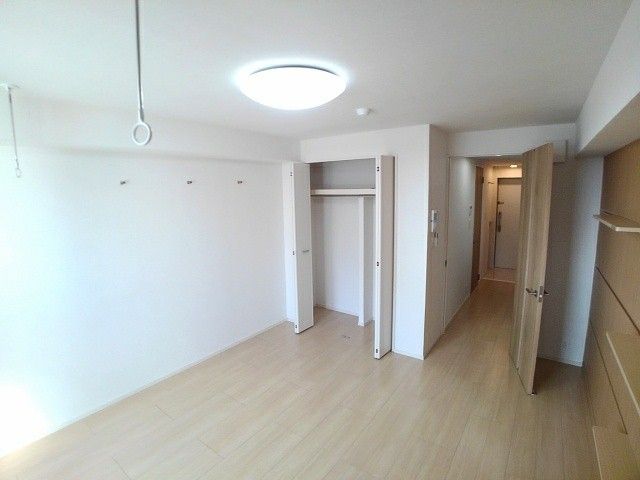 収納　反転タイプのお部屋となります。
