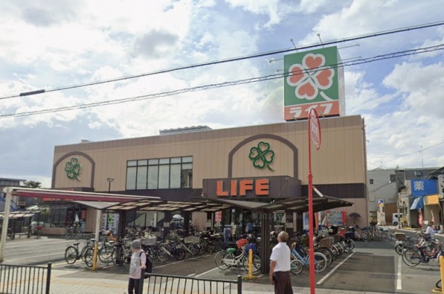 スーパー　ライフ住吉店（スーパー）まで668m