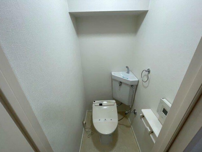 東急大井町線 旗の台駅 徒歩3分 11階建 築50年のトイレ写真