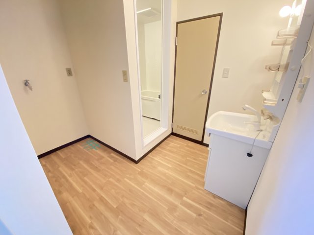 ニューハイム岩戸の内装写真