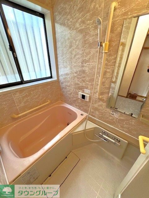 ペットと暮らすふじみ野戸建ての風呂写真
