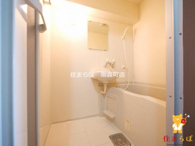 地下鉄谷町線 天神橋筋六丁目駅 徒歩7分 7階建 築29年の風呂写真