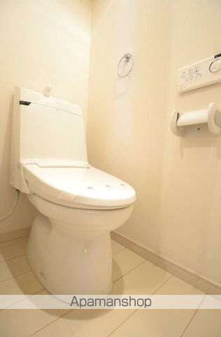 小田急江ノ島線 鵠沼海岸駅 徒歩4分 3階建 築40年のトイレ写真