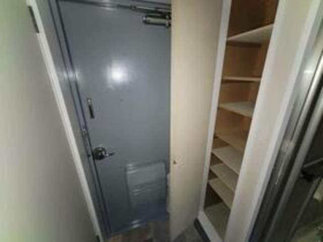 玄関　別部屋同仕様