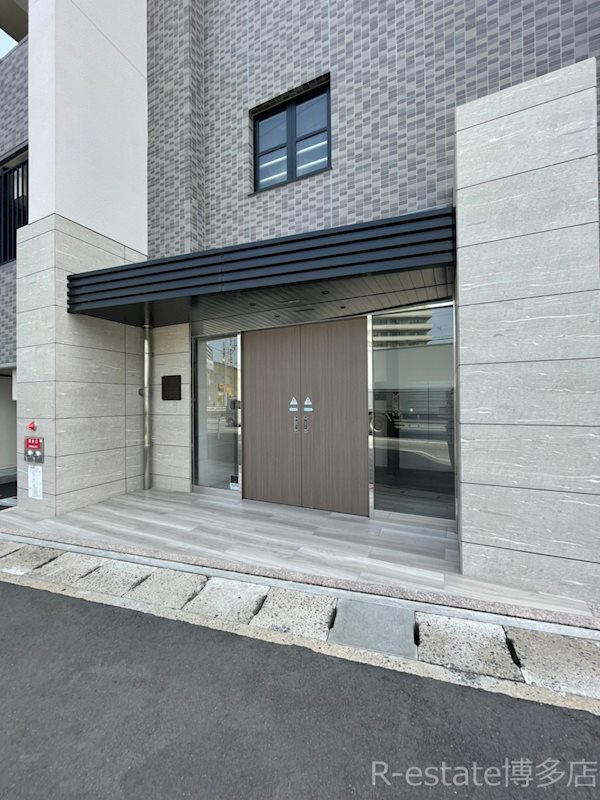 ＪＲ鹿児島本線 吉塚駅 徒歩5分 10階建 築6年の外観写真