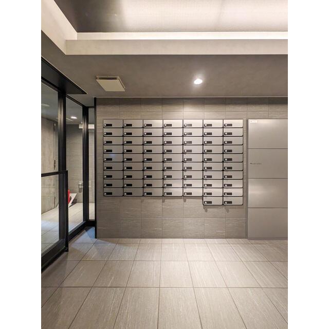 エントランス　メールボックス