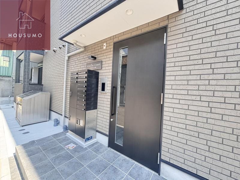 エントランス　建物の内部です