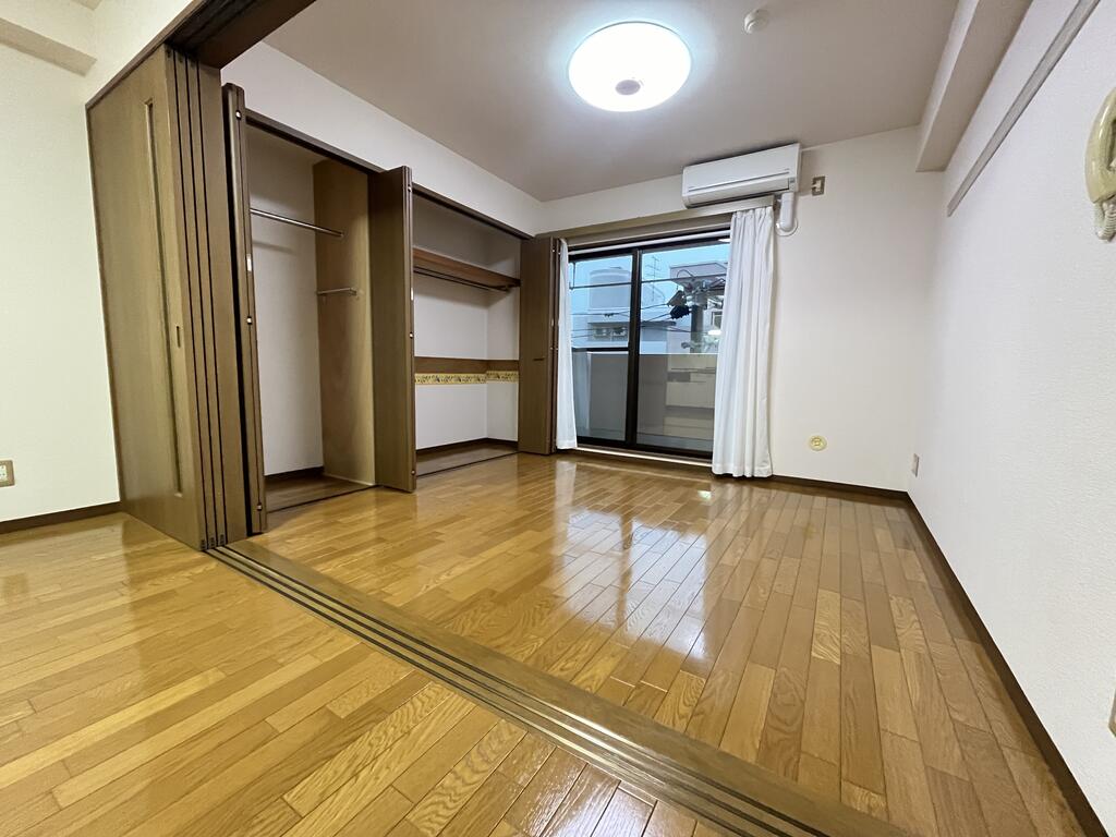 平和マンション榴ヶ岡の内装写真