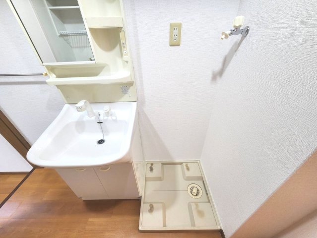 ＪＲ東海道本線 甲子園口駅 徒歩4分 5階建 築24年のトイレ写真