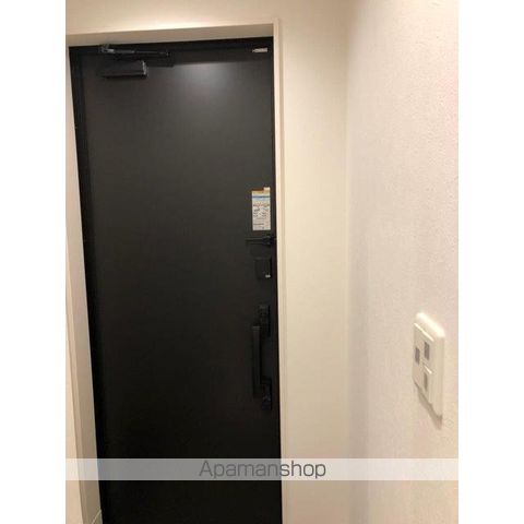 Kolet三軒茶屋の玄関写真
