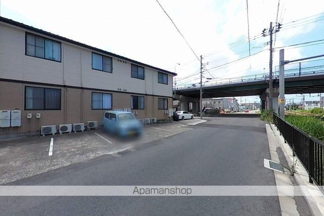 その他　前面道路（その他）まで0m