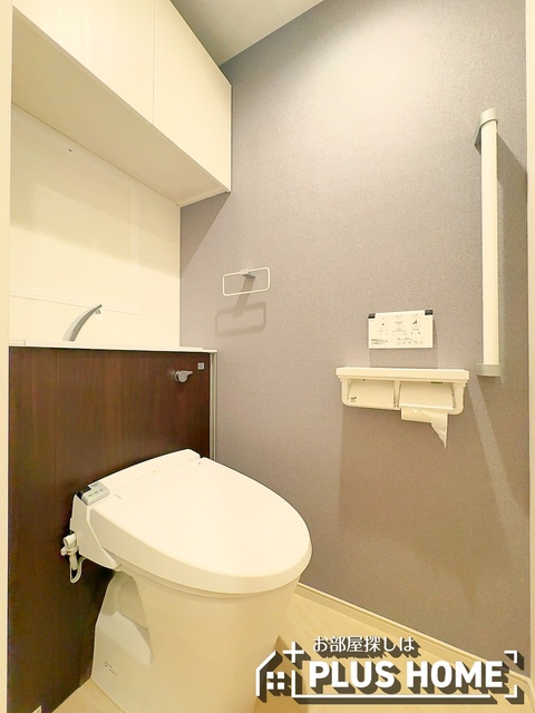 ＪＲ紀勢本線 紀三井寺駅 徒歩16分 6階建 築5年のトイレ写真
