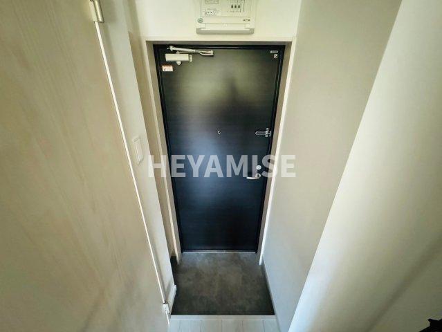 玄関　※同間取別号室の写真です※現況を優先します※