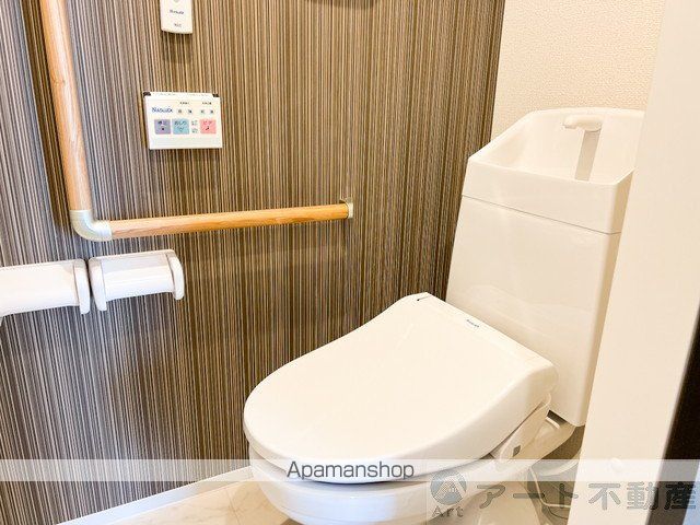 グリナージュ マロン ウエストのトイレ写真