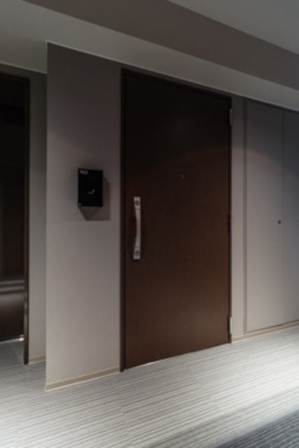 玄関　※写真は同タイプ住戸です。