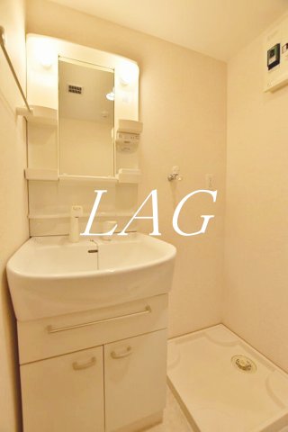 洗面設備　洗面台です。