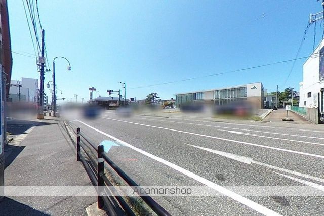 その他　前面道路（その他）まで0m