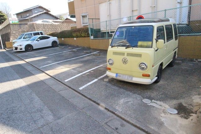 駐車場　★お問い合わせはタウンハウジング聖蹟桜ヶ丘店まで★
