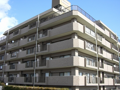 ライオンズマンション郡山荒池公園の外観写真