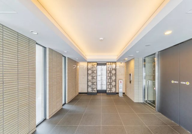 ロビー　★《見学予約受付中》当店では契約金がクレジット決済可能です★