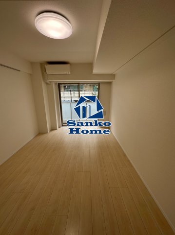 SHOKEN Residence南千住の居間写真