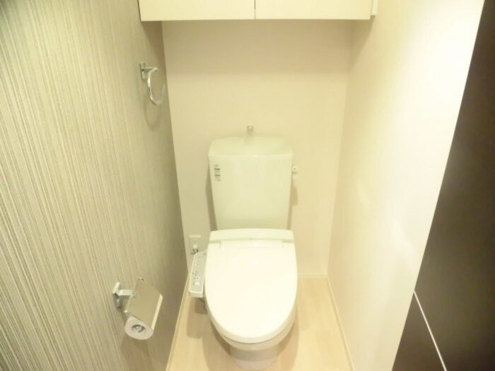 ＪＲ呉線 安芸阿賀駅 徒歩7分 2階建 築12年のトイレ写真