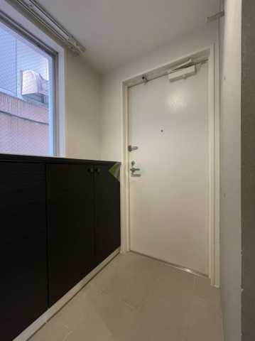玄関　アレーロ音羽