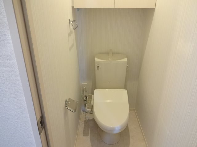 トイレ　※同物件別部屋写真の為、現況優先