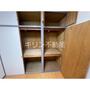 収納　同建会社同モデル