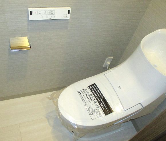 東京メトロ日比谷線 三ノ輪駅 徒歩6分 12階建 築10年のトイレ写真