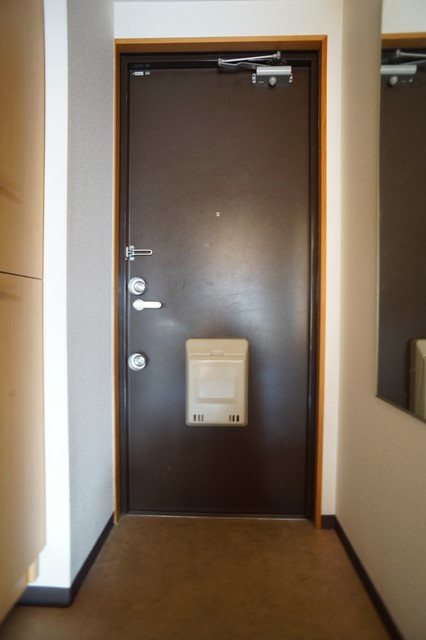 えのき2番館の玄関写真