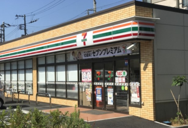 コンビニ　セブンイレブン墨田堤通1丁目店（コンビニ）まで381m