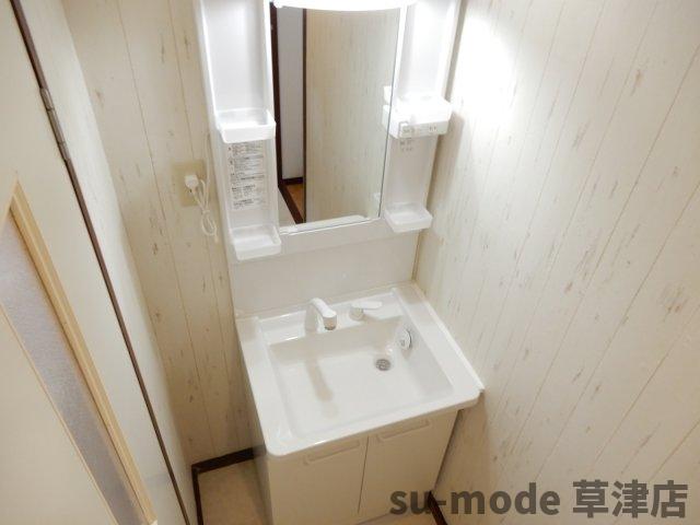 洗面設備　洗面所です
