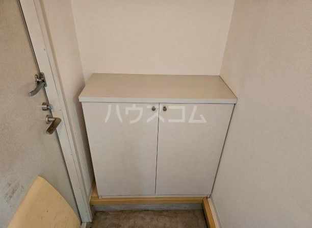 フレグランスセキネCの玄関写真