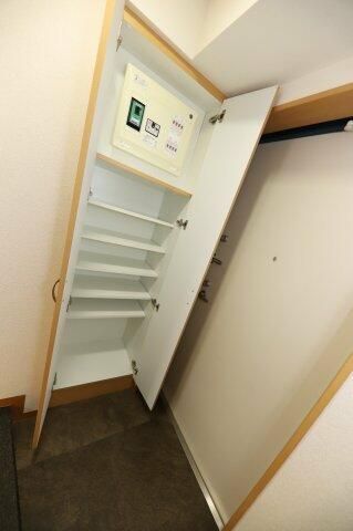 玄関　ゆったりとした玄関です