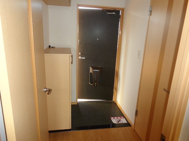 玄関　室内
