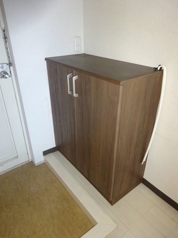 稲毛第一パレスA棟の玄関写真