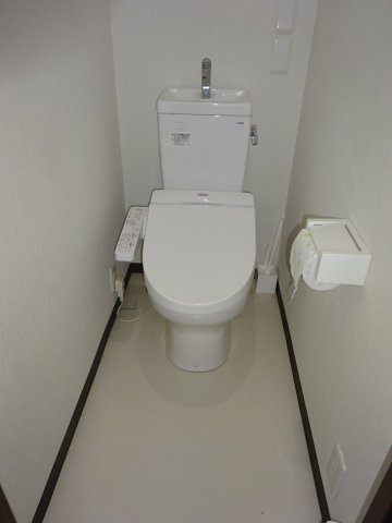 稲毛第一パレスA棟のトイレ写真