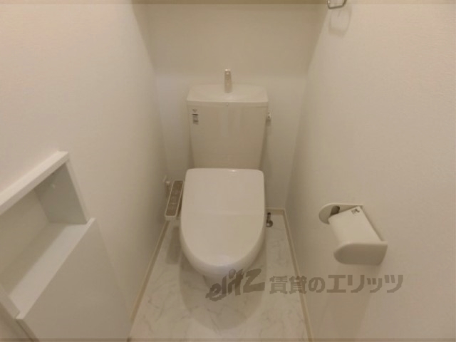 デザインメゾン御所西のトイレ写真