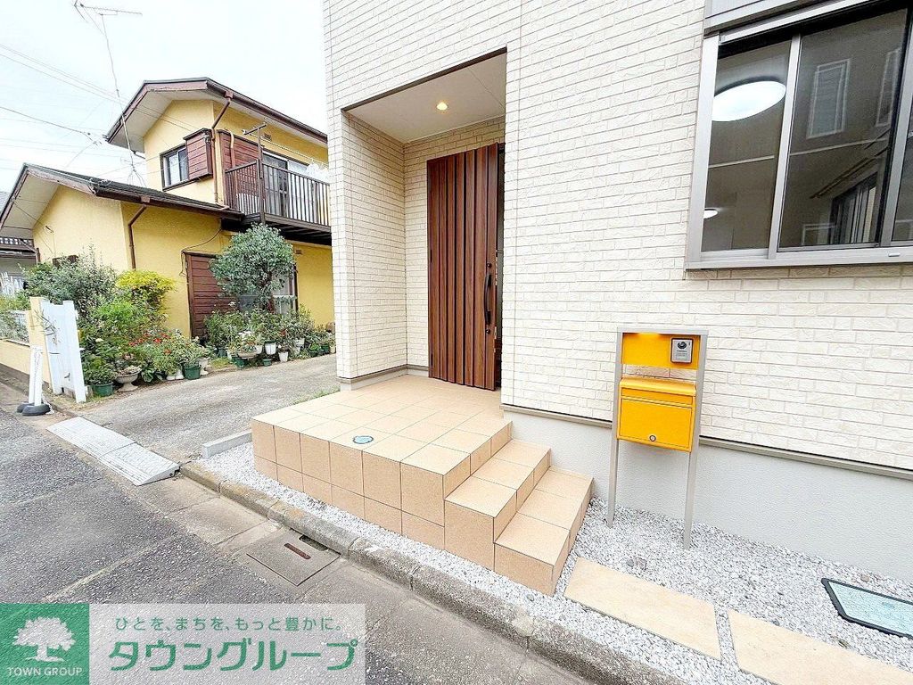 エントランス　庭