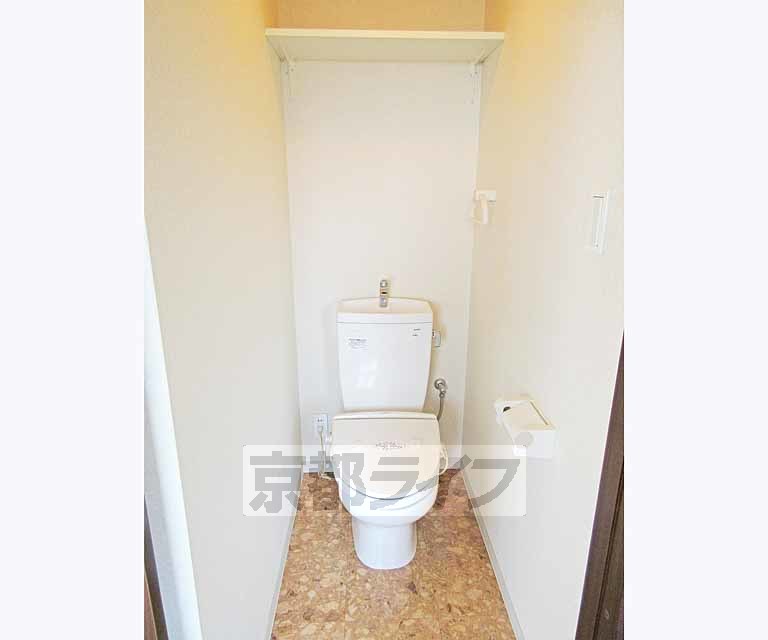 トイレ　清潔感のあるトイレです