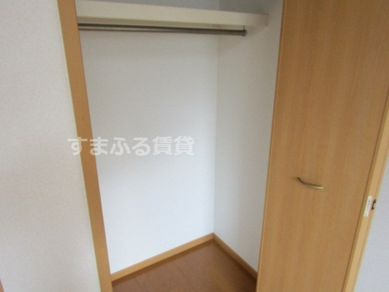 収納　同仕様　反転