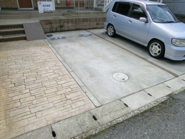 駐車場　お問合せはタウンハウジングまで！※現地待合わせ相談可能