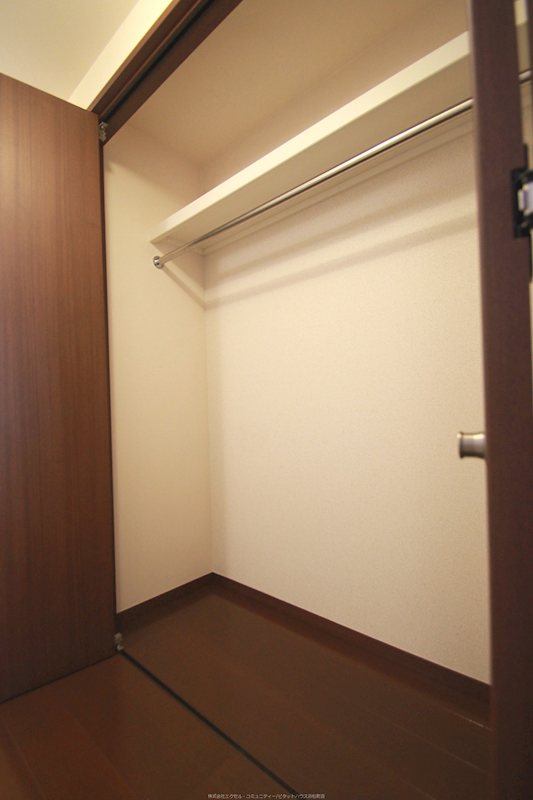 収納　※別部屋の参考写真です。