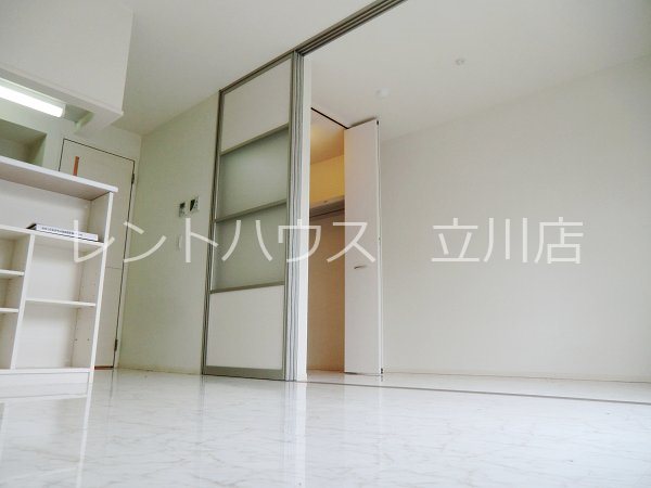 居室・リビング　別部屋写真